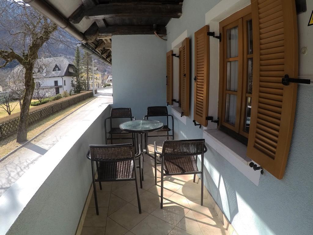 Lesjakova Domacija Bovec Extérieur photo