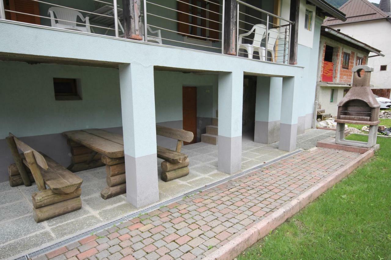 Lesjakova Domacija Bovec Extérieur photo